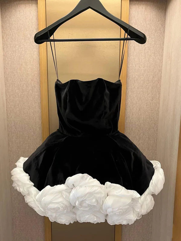 Elegant Black Velvet Spaghetti Straps A Line Short Homecoming Dress With White 3D Floral Trim AS748