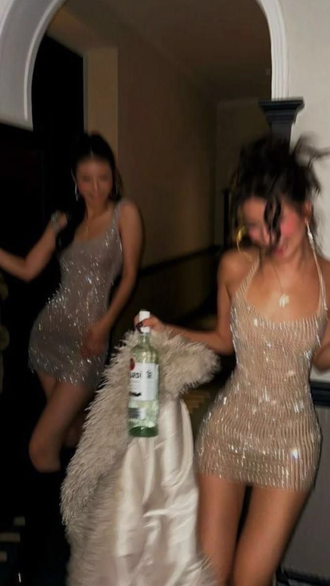 Chic Silver Rhinestone Mesh Straps Square Neck Bodycon Mini Homecoming Dress AS795