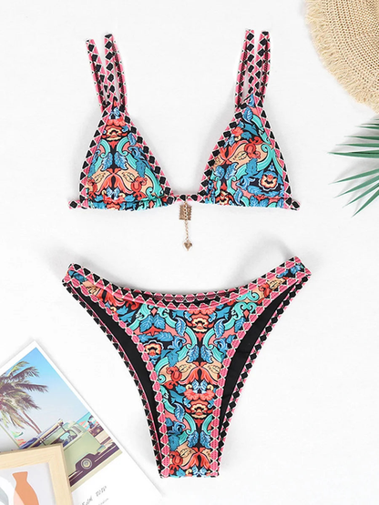 Women Floral Print Bikini Set With Tassel Detail AP000122