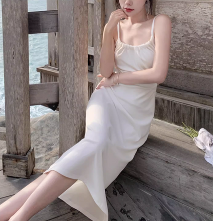 New Stylish White Sleeveless Backless Beach Spaghetti Strap Dress  AP0255