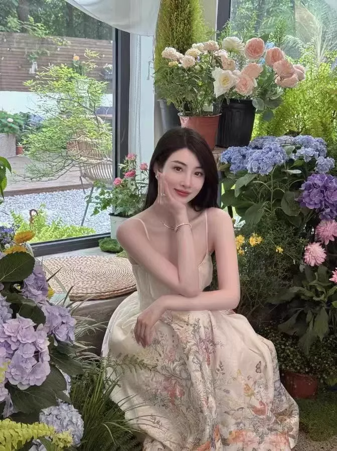 New Floral Design Simple Elegant Casual Spaghetti Strap Dress  AP0265