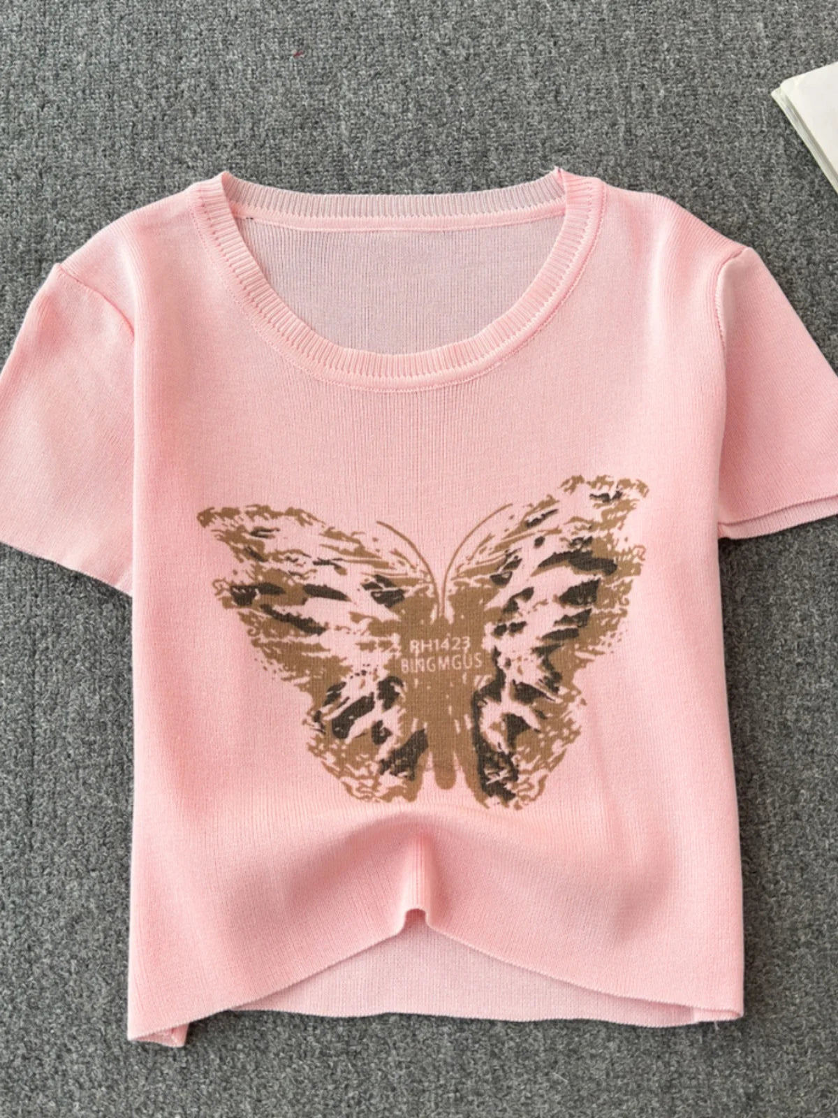 Cute Women Butterfly Print Short-sleeve Cropped T-shirt AP000158