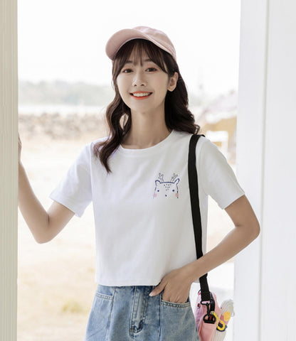 Cute Cat Round Neck Short-sleeved New Fashion T-shirt AP00097