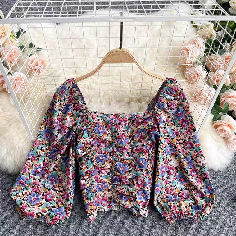 Women Bubble Sleeve Blouse, Drill Slim Body Short Top, Vintage Floral Top AP000189