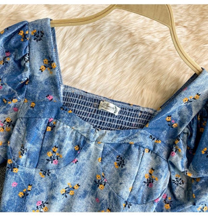 Square Collar Bubble Sleeve Top,broken Denim Shirts, Temperament, Chic Short Top AP000199