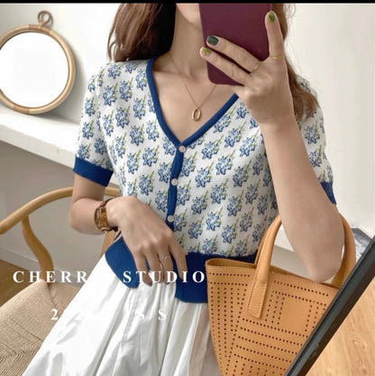Summer, Thin V Collar Floral Short Sleeve Sweater, Vintage Short Top AP000181