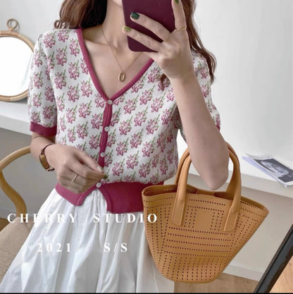 Summer, Thin V Collar Floral Short Sleeve Sweater, Vintage Short Top AP000181