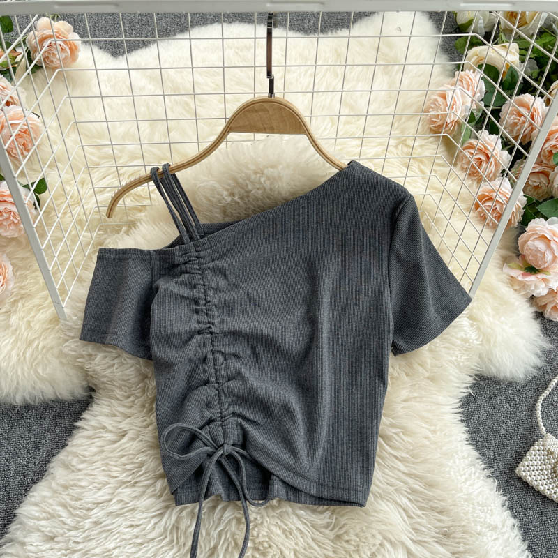 Simple Cute One Shoulder T-shirt for Women AP000108