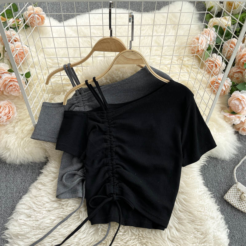 Simple Cute One Shoulder T-shirt for Women AP000108