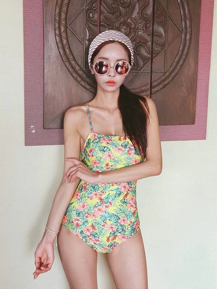 Women Swimwear, Vintage, Little Floral One-piece Bikini Triangle, Sexy Backless Swimsuit AP000139