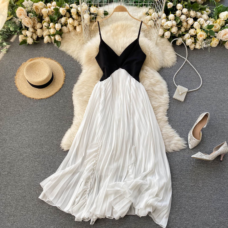 Simple V-neck Short Dress Fashion Dress AP0009