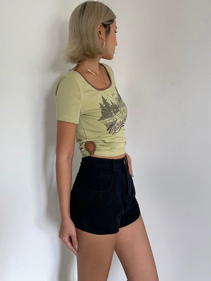 Cute Simple Stylish Printed Cut-out Short T-shirt AP000156