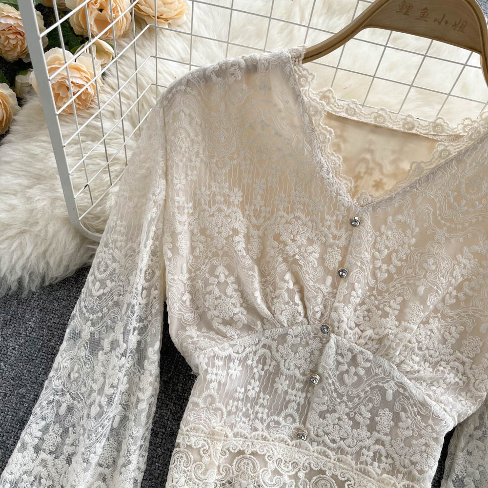 V-neck Lace Long Sleeve Shirt AP00024